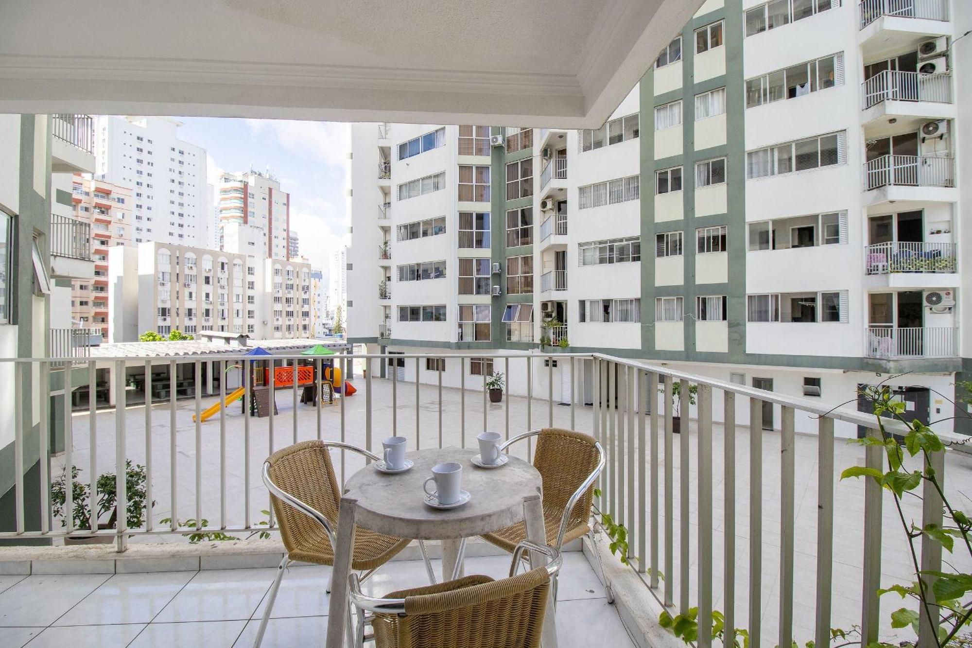 Prg11 - 4 Dorm, Aconchegante, Centro, Garagem Apartment Balneario Camboriu Exterior photo